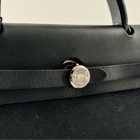 🎄 CHRISTMAS COMBO DEAL – HERMÈS 🎄
Special Holiday Price: $2399 - Picture 14 of 17